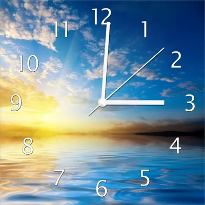 Produktbild von Wallario Design Wanduhr Sonnenuntergang über dem Meer I aus Echtglas, Größe 30 x 30 cm