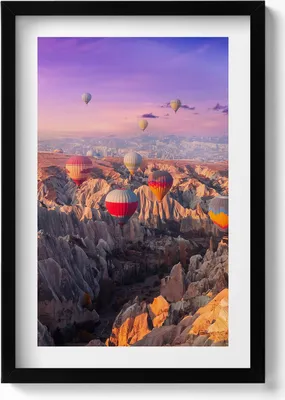 Produktbild von Ballons fliegen über die Schlucht– Wandbild mit Rahmen – Gerahmtes Bild  – Wanddekoration – 40x60 cm –  Schwarz