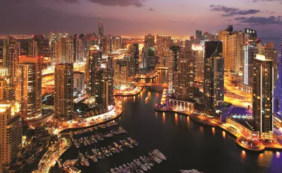 Produktbild von Fototapete Vlies 1671 VEXXXL Wolkenkratzer Dubai 4-tlg. 416 x 254 cm