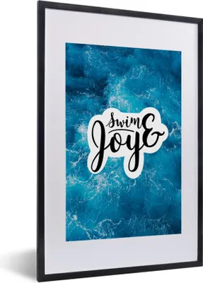Produktbild von MuchoWow® Gerahmtes Poster Meer - Blau - Zitate - Sommer 40x60 cm - Poster mit Schwarzem Bilderrahmen Wandposter Rahmen Foto Bilder - Poster in Rahmen