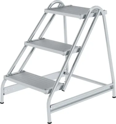 Produktbild von Arbeitspodest einseitig begehbar | 3 Stufen | Aluminium geriffelt | Rutschfeste Kunststoffschuhe