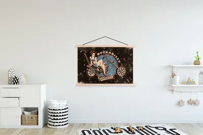 Produktbild von MuchoWow® Textilposter Mancave - Motor - Frauen - Retro 120x80 cm mit holzfarbenen Rahmen - Aufhängeset