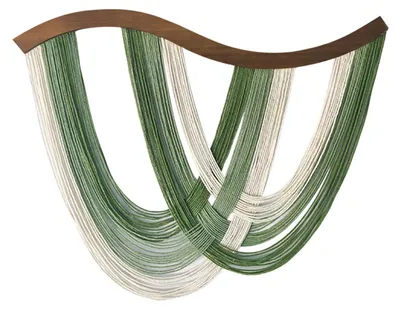 Produktbild von Handgefertigter Wandteppich im Bohème-Stil, Farbverlauf von Grün zu Weiß, aus Baumwolle, mit Quasten, ideal als Wanddekoration für Wohn- und Schlafzimmer.