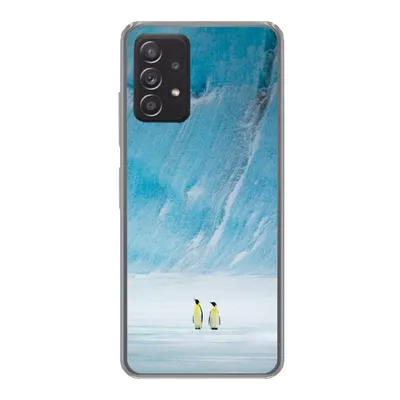 Produktbild von MuchoWow® Handyhülle Schutzhülle Hülle für Samsung Galaxy A33 5G Zwei Kaiserpinguine vor einem Eisberg Silikon Softcase Handy Hülle - Kartenhalter
