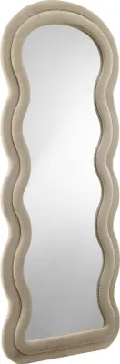 Produktbild von SalesFever Spiegel mit Kunstfell | wellenförmiger Rahmen | MDF & Spiegelglas | B 70 x T 3 x H 170 cm | Champagner – Klarglas