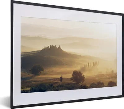 Produktbild von MuchoWow® MuchoWow® Gerahmtes Poster Toskana - Nebel - Sonne 40x30 cm - Poster mit zchwarzem Bilderrahmen - Bilderrahmen - Poster im Rahmen
