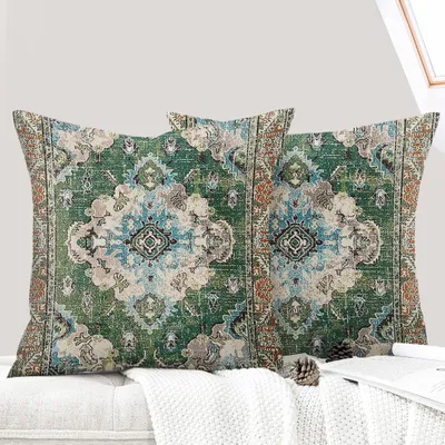 Produktbild von Set mit 2 Boho-Kissenbezügen (50 x 50 cm), dekorative Vintage-Kissenbezüge im Boho-Stil mit verdecktem Reißverschluss – grün