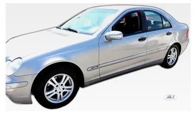 Produktbild von Windabweiser für C-Klasse W203 / S203 Limousine/Kombi 2000-2007, Heko, getönt, 2-teilig, vorne, aerodynamisch