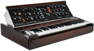 Image de Synthétiseur analogique légendaire Moog Minimoog Model D 2022