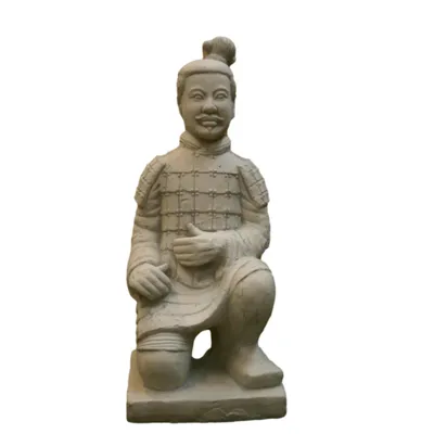 Produktbild von Figur Tempelkrieger kniend für den Koi Teich zur Dekoration, aus Steinguss Neu Frostfest Witterungsbeständig, Steinfigur zur Gartengestaltung PO-658
