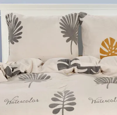Produktbild von Bettwäsche Plüsch - 155x200 cm - Bettbezug und Kissenbezügen Set - Creme - Mikrofaser Baumwolle - 2 Kissenbezüge 70x80 cm - Geblümt