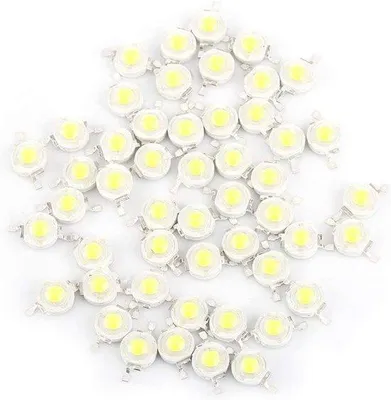 Image de 50 pièces de puces LED SMD COB superlumineuses de 1W pour éclairage DIY