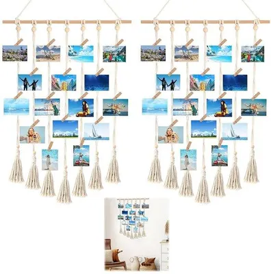 Produktbild von Ibenzoa® Boho Macramé-Fotohänger Set – 2x Wanddekoration 68×40 cm mit Holzstange, Baumwollkordel, Holzperlen & 30 farbigen Holzklammern