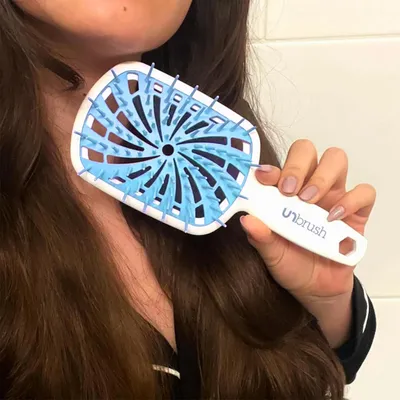 Produktbild von Krullende Haarbürste für brüchiges Haar - Antistatische Entwirrbürste mit UltraFlex-Borsten