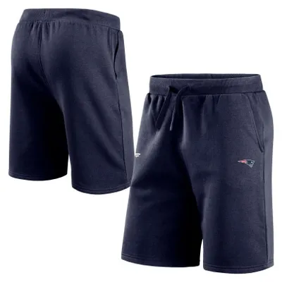 Produktbild von New England Patriots Primary Logo Fleece Short