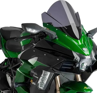 Imagen del producto de Cúpula Puig Z-Racing, color ahumado oscuro, homologada ABE, para Kawasaki