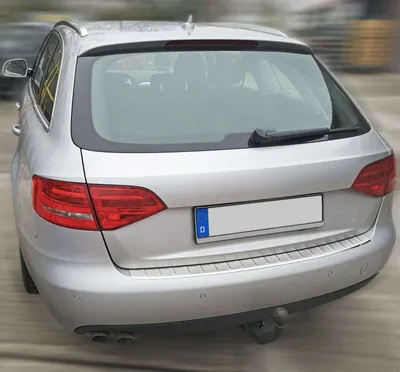 Zdjęcie produktu dla Matowa osłona zderzaka ze stali nierdzewnej do AUDI A4 B8, 8K AVANT 2007-2015 z fazowaną krawędzią