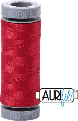 Produktbild von AURIfil Nähgarn MK28WT 750m, 100%  Baumwolle : 2250 Red AURIfil: 2250 Red