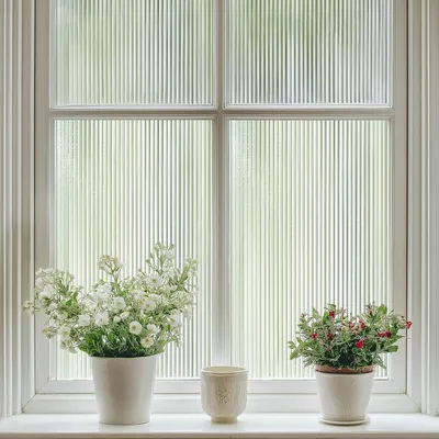 Produktbild von Raumfolie für Privatsphäre – Milchglasfolie mit Rutenmuster – UV-beständig – selbstklebend (statisch) – für Badezimmer