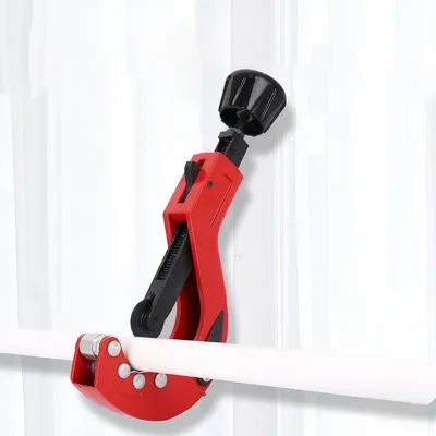 Immagine prodotto di Set di tagliatubi 14-65 mm per tubi in acciaio inox con sbavatore - PVC/alluminio/rame
