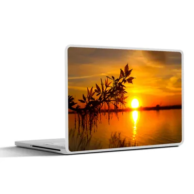 Produktbild von MuchoWow® Laptop Aufkleber Sticker Cover Sonnenuntergang - Wasser - Pflanzen - Orange 31x22.5 cm - Laptop-Deko