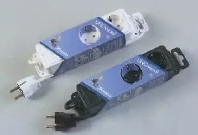 Two power strips, one white and one black, are shown in their packaging.