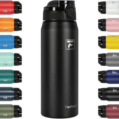 Image de Bouteille d'eau 750 ml en acier inoxydable noir, étanche