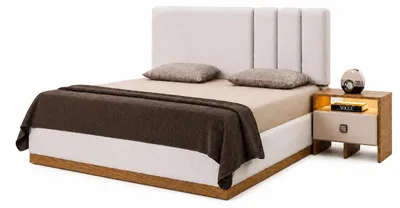 Zdjęcie produktu dla Komplet do sypialni w kolorze beżowym: designerskie łóżko tapicerowane oraz 2 eleganckie stoliki nocne