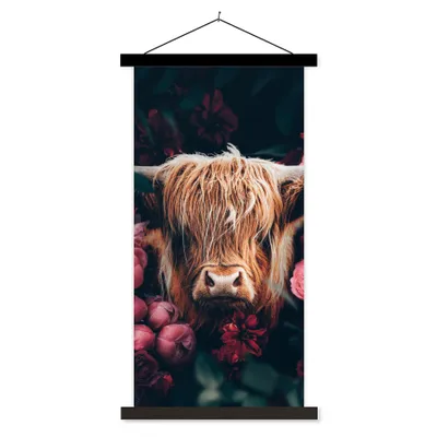 Produktbild von MuchoWow® Textilposter Kuh - Schottischer Hochländer - Blumen - Botanisch 60x120 cm mit schwarzem Rahmen - Magnete