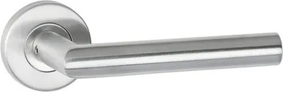 Produktbild von Drückerpaar Hermat Basic 02 auf hoher Rosette rund Edelstahl matt