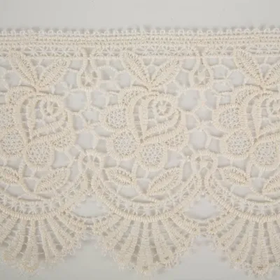 Produktbild von Spitzenborte Meterware Häkelborte Makramee Blumen natur 18cm