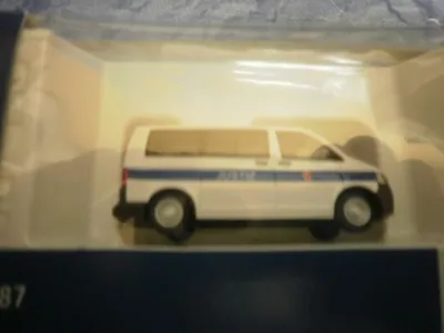 Zdjęcie produktu dla Rietze 53446 – Volkswagen T5 z 2010 r. w skali 1:87, Służby Sprawiedliwości Brandenburgii – nowy
