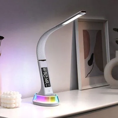 Obrázek produktu pro Studentská lampa, multifunkční lampička na noční stolek, RGB lampa do ložnice, LED lampa s hodinami