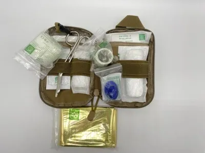 Produktbild von Erste Hilfe Koffer, tasche für Camping & Outdoor, nach DIN 13164, schwarz | ZA-6