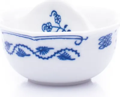 Produktbild von Natalie, 2-teiliger Salz- und Pfefferstreuer, Zwiebel, Porzellan Thun 1794