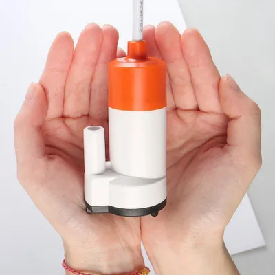 Zdjęcie produktu dla Pompa Dompelpomp, wydajność 16 litrów na minutę, napięcie 12 volt, cicha i kompaktowa