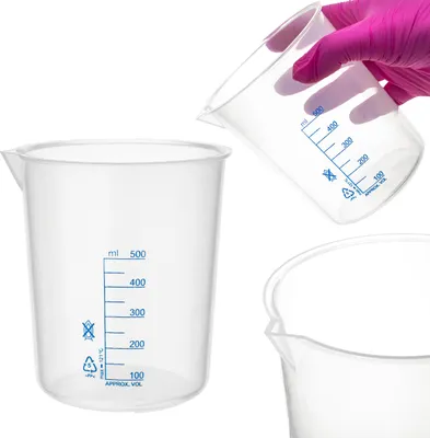 Image de Gobelet bas avec bec verseur, PP durable, 500 ml, graduation laquée bleue