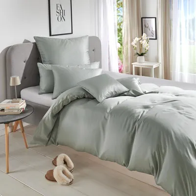 Produktbild von Traumschlaf Uni Lyocell™ Lyocell Bettwäsche 135x200 cm + 80x80 cm silber