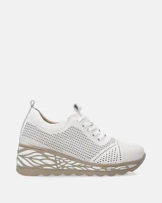 Produktbild von VENEZIA Damen Slipper Mokassins Loafer Halbschuhe - Weiße Sportschuhe mit Obermaterial aus Leder und durchbrochenem Muster aus Echtes Leder Weiß Größe 41