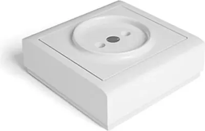 Produktbild von Famatel 2p 8000 Living Aufputzsteckdosensockel 16a 250v Weiß One Size / EU Plug 220V Weiß One Size