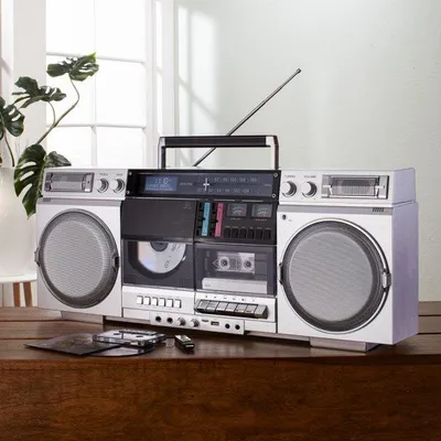 Produktbild von DAB+-Boombox „Retro 1980er“