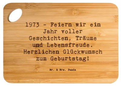 Produktbild von Mr. & Mrs. Panda vesperbrett Spruch 1973 Geburtstag - Transparent - Geschenk, Hackbrett, Happy Birthday, Holzbrett, Lebensfreude, holzschneidebrett, Frühstücksbrett, 50.