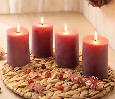 Image de Bougie "Berry", set de 4 bougies en cire véritable, Ø 6,8 x 10 cm, rouge, durée de combustion 42 heures