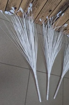 Zdjęcie produktu dla gałązka ozdobna  3szt BIAŁA 70cm  BUK-18096