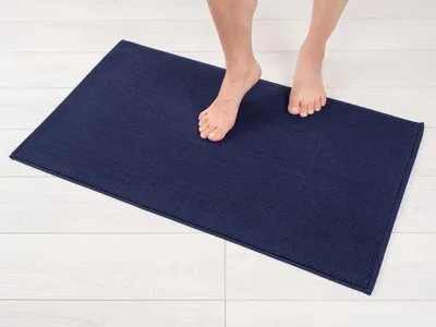 Produktbild von Unyqoos® Extra große rutschfeste Badematte aus 100% Baumwolle, sehr saugfähig und schnelltrocknend, dunkelblau, 51 x 86 cm, , waschbar