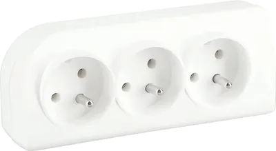 Productafbeelding van KOTARBAU® 3-voudige stekkerdoos wit praktische oplossing voor huis, tuin en werkplaats
