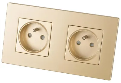 Zdjęcie produktu dla Gniazdo Podwójne Szklane MATOWE Złote i Ramka Podwójna 2 x Gniazdko MIUUN, productTiles.product.images.aiGenerated