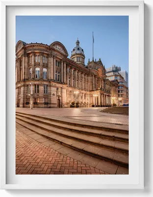 Produktbild von Rathaus von Birmingham, England– Wandbild mit Rahmen – Gerahmtes Bild  – Wanddekoration – 60x80 cm –  Weiß Rahmen