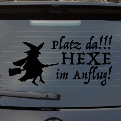 Produktbild von Heckscheibenaufkleber Platz da Hexe im Anflug 55x27 cm Schwarz Matt Auto Aufkleber Sticker