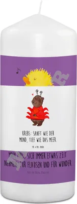 Produktbild von Mr. & Mrs. Panda Beileidskerze Krebs Astrologie - Weiß - Geschenk, Tierkreiszeichen, Gedenkkerze, Trauerkerze, Trauerlicht Kerze, Kondolenzkerze, Sternzeichen